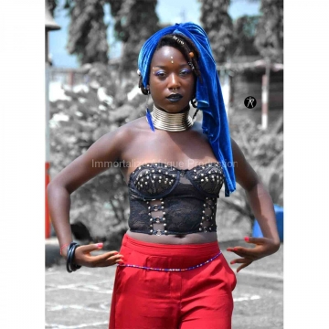 Immortalize Africa lady Cameroon ebony girls Studio picture